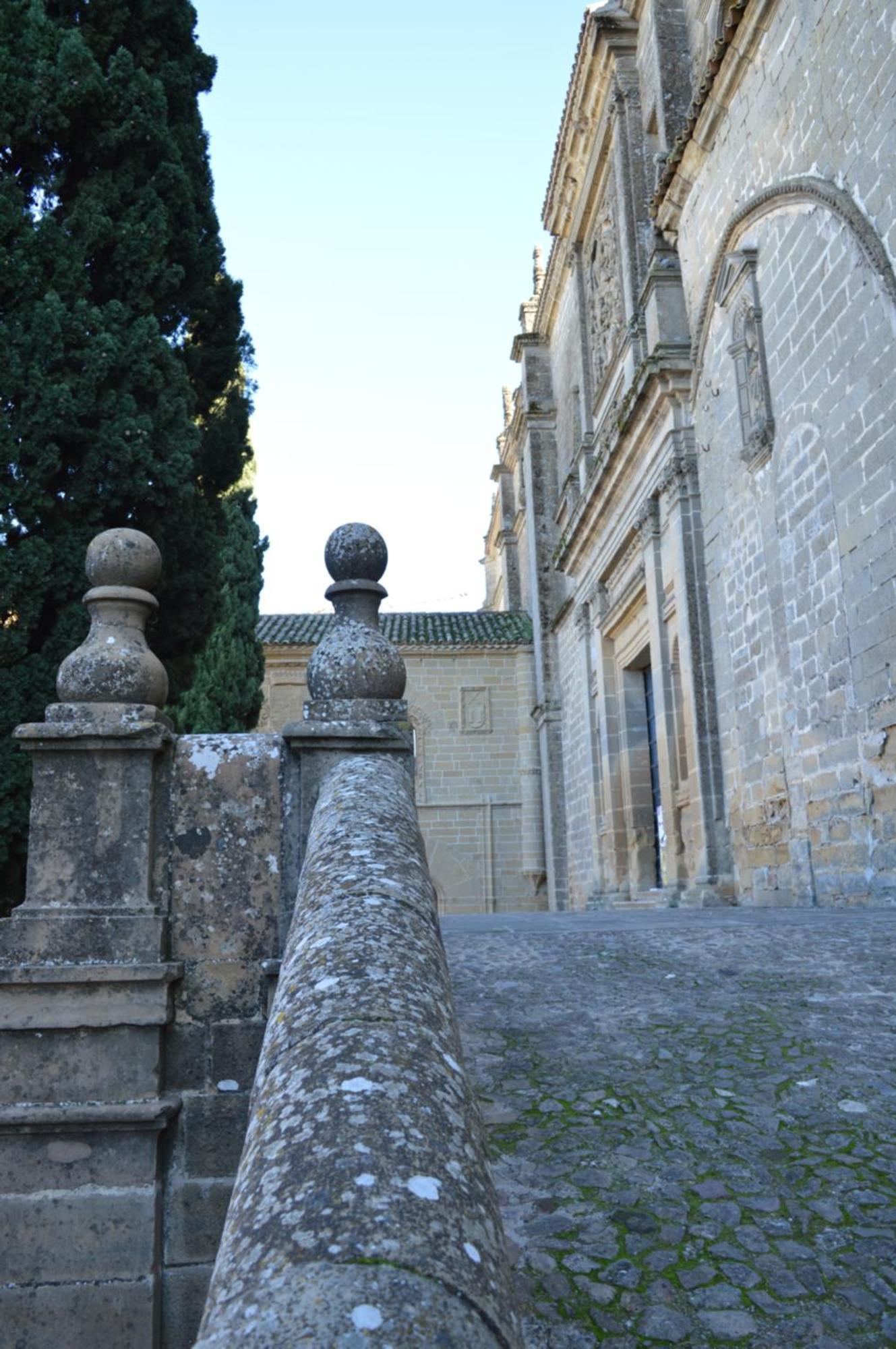 Hotel Baeza Monumental By Eme Hoteles المظهر الخارجي الصورة