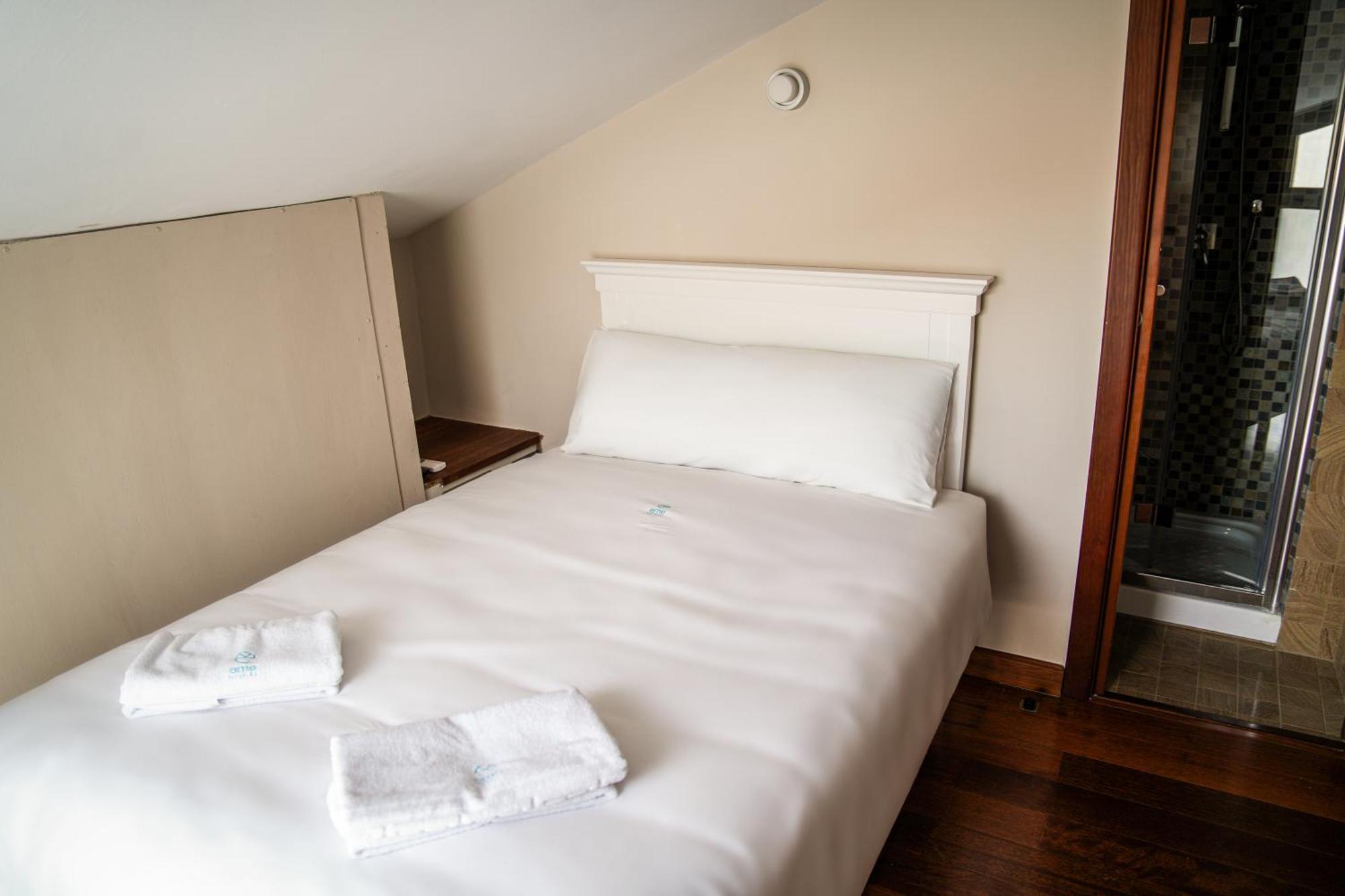 Hotel Baeza Monumental By Eme Hoteles المظهر الخارجي الصورة