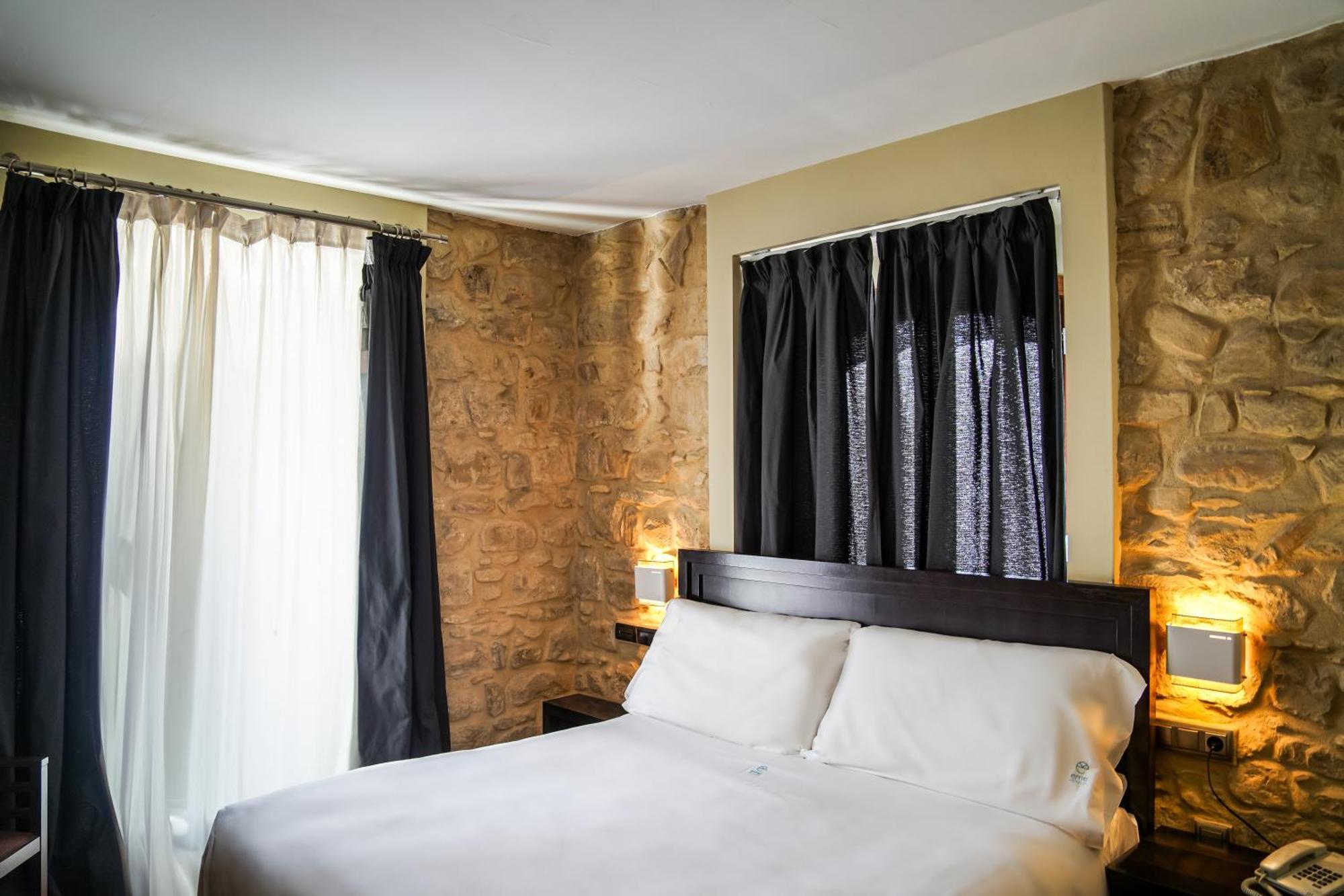 Hotel Baeza Monumental By Eme Hoteles المظهر الخارجي الصورة