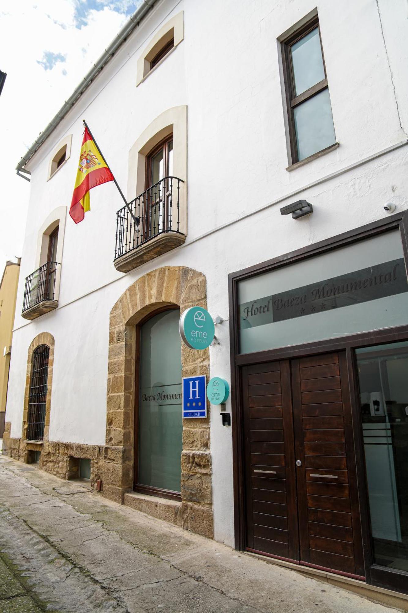Hotel Baeza Monumental By Eme Hoteles المظهر الخارجي الصورة